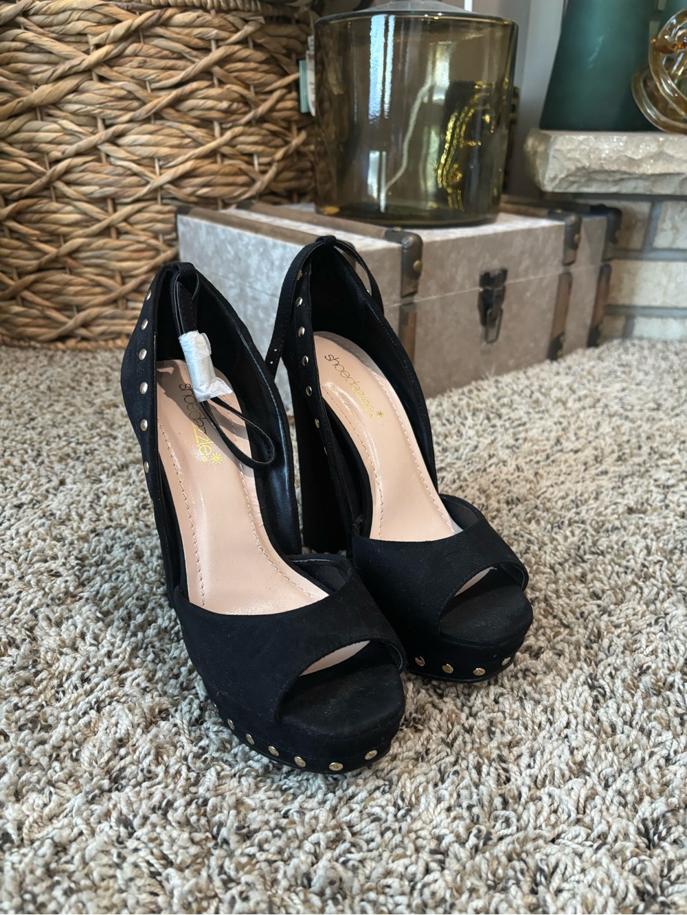 Shoe Dazzle Black Studded Peep-Toe Platform Heels